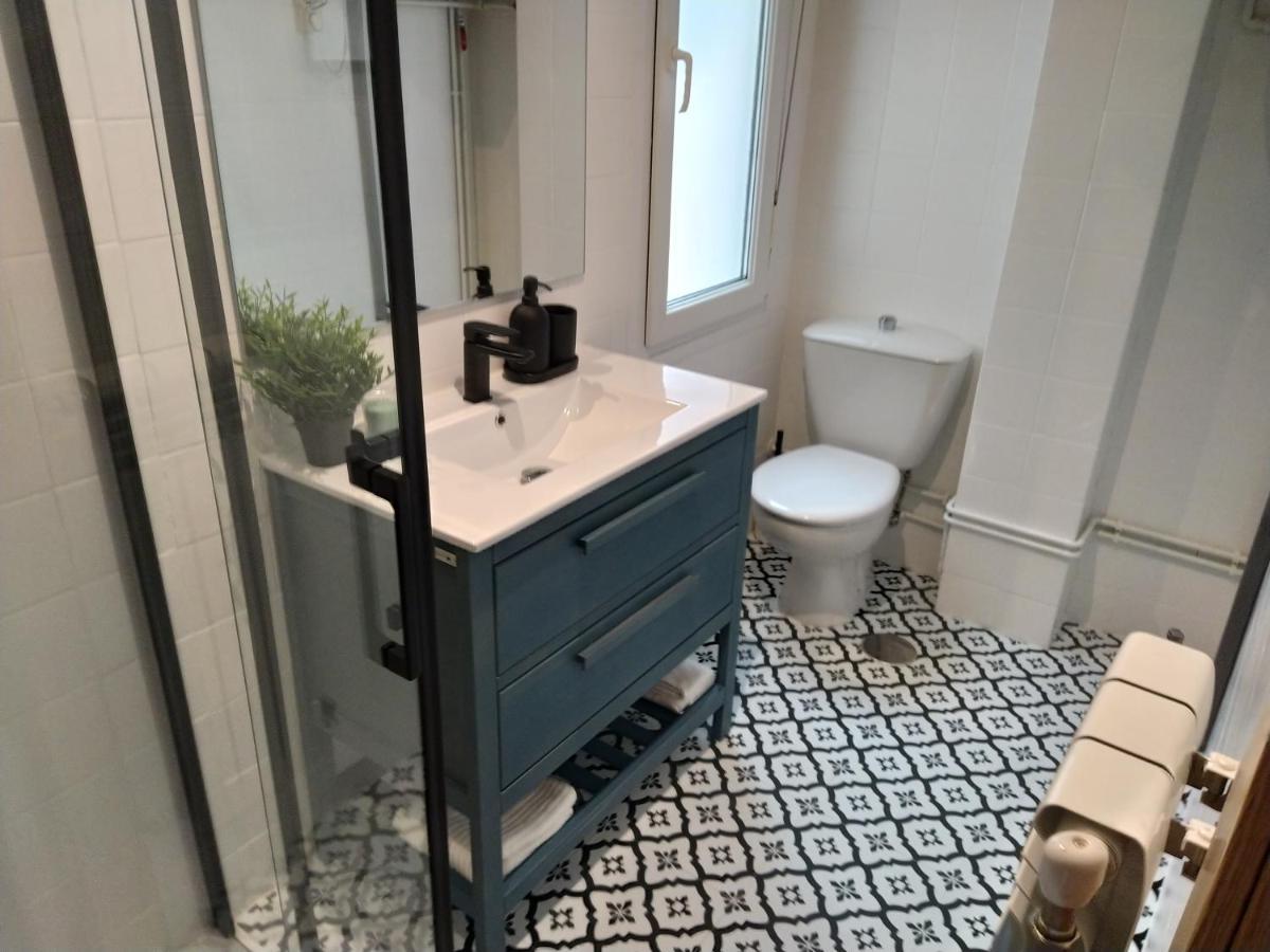 Apartamento De 120M2 Al Lado De Cabarceno Saron Exterior foto
